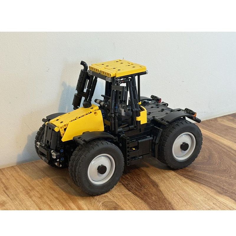 Urban Farming Model - MOC-254775 Urban Farm Agriculture Gelb-Schwarzer Traktor-Bausteinmodell,